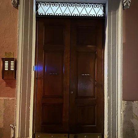 Boho - Colosseum بيت ضيافة